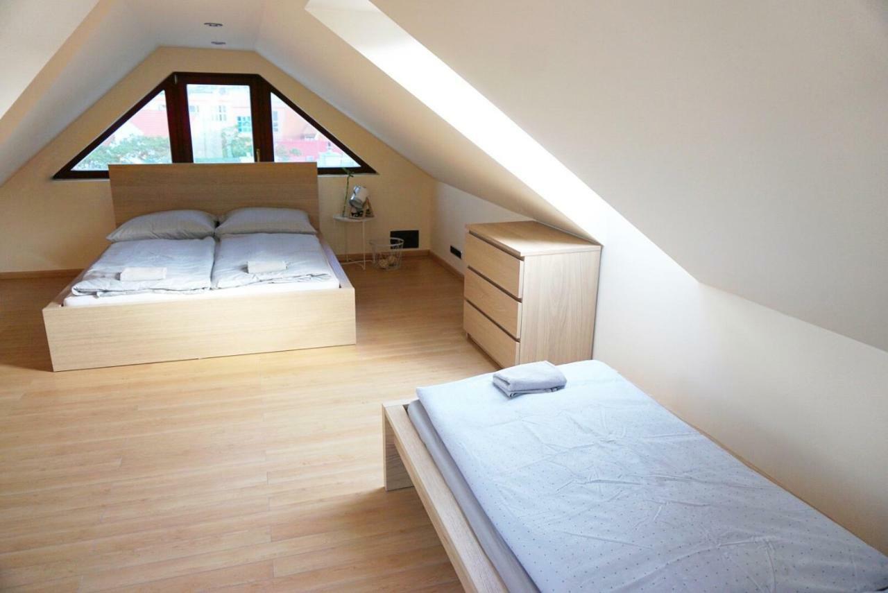Rooftop Deluxe apartment Prague Extérieur photo